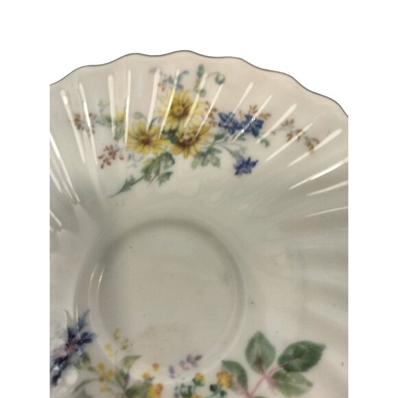 Cabbage Rose Saucer Plate Royal Doulton England Bone China Arcadia H 4802 - Picture 2 of 6